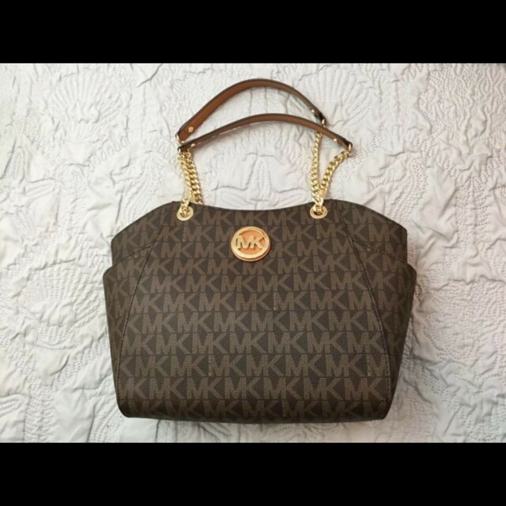 Micheal kors jet purse new with tags